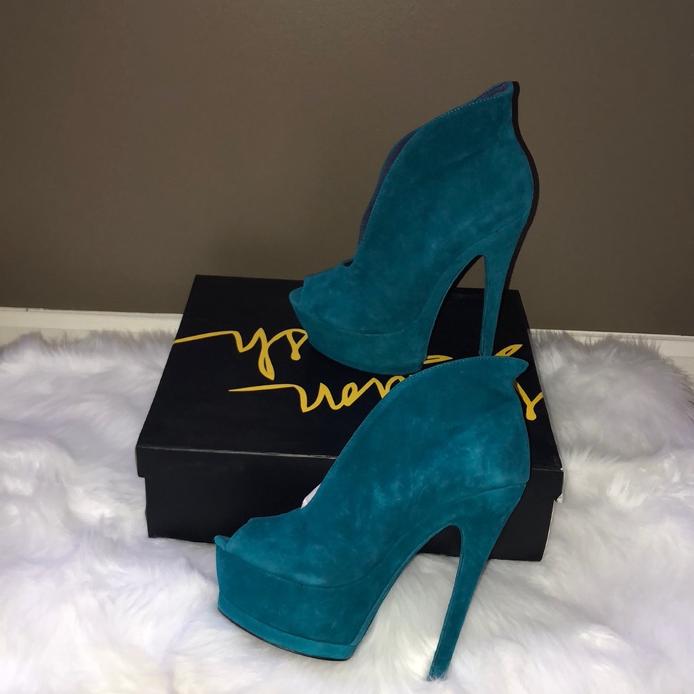 London Trash platform booties